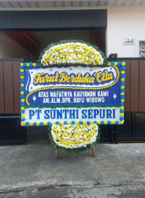 Papan Bunga Duka di Mndona Hiera