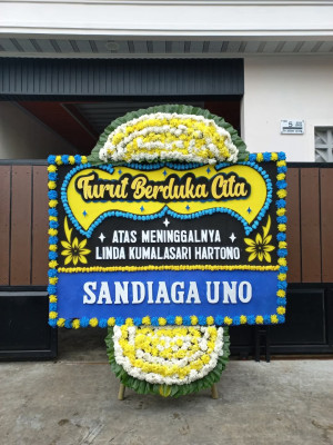 Papan Bunga Duka di Mndona Hiera
